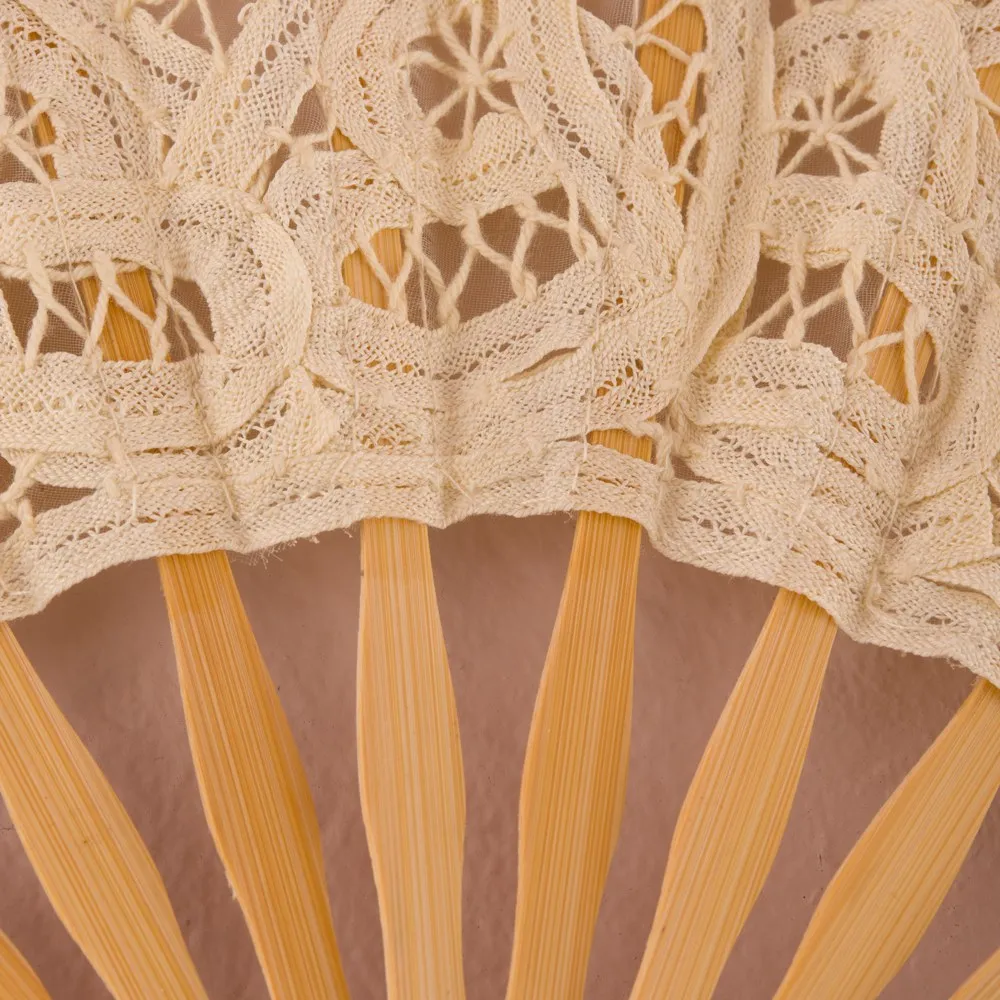 ANTIQUED LACE HAND FAN