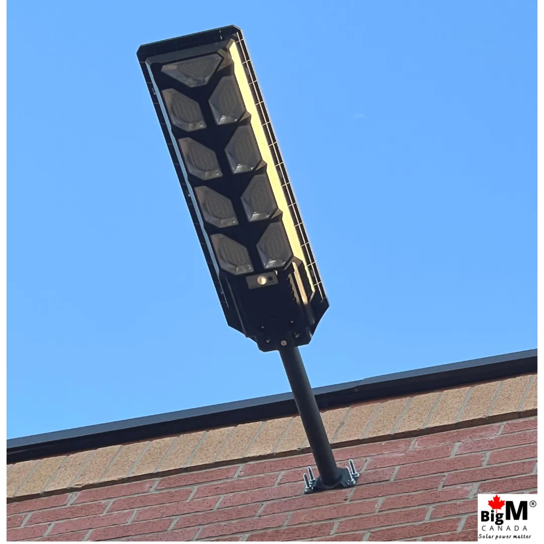 BigM 900W Commercial Grade Solar Street Lights for Outdoor Use