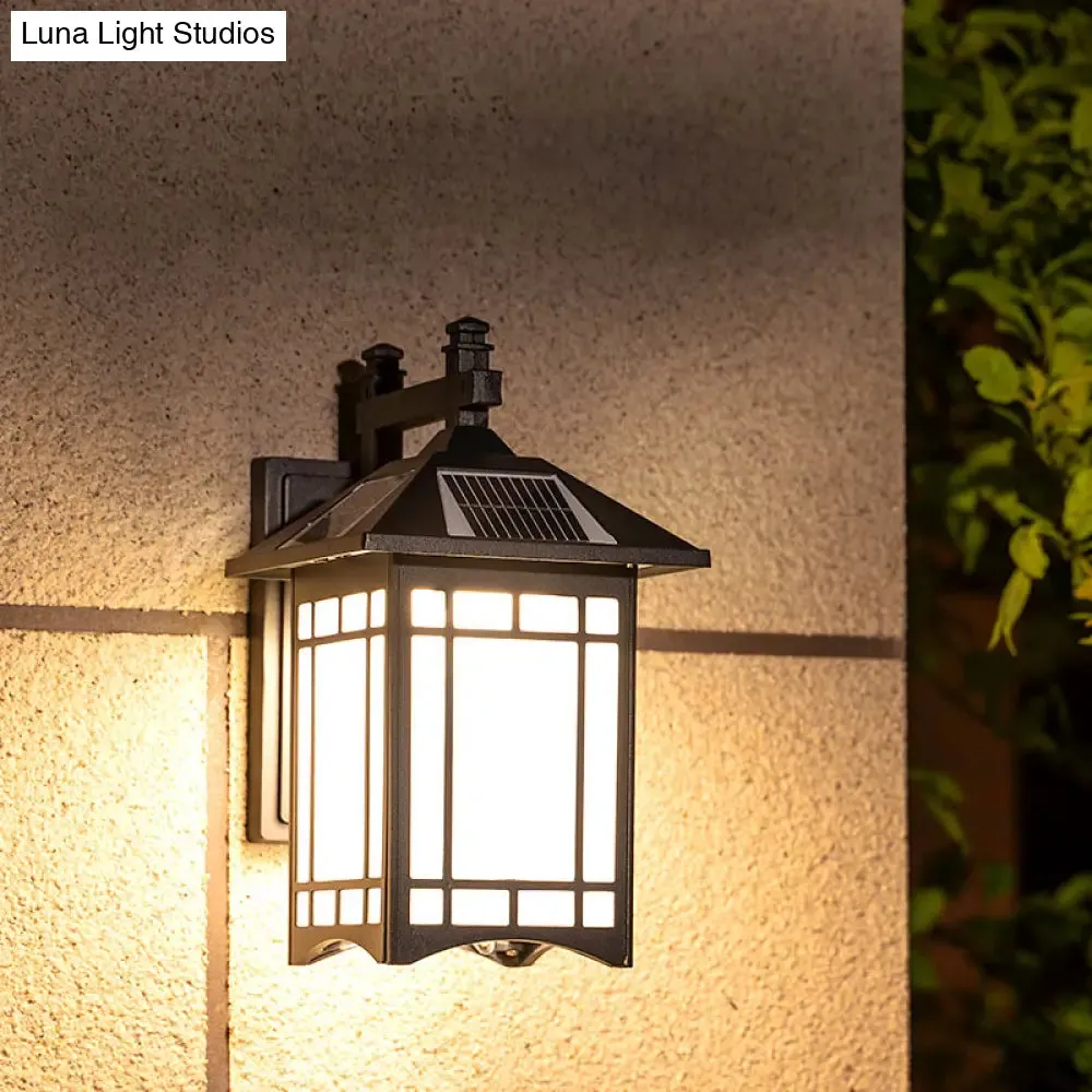 Classic Outdoor Solar Wall Lighting Fixture - House Shaped Aluminum LED Wall Sconce