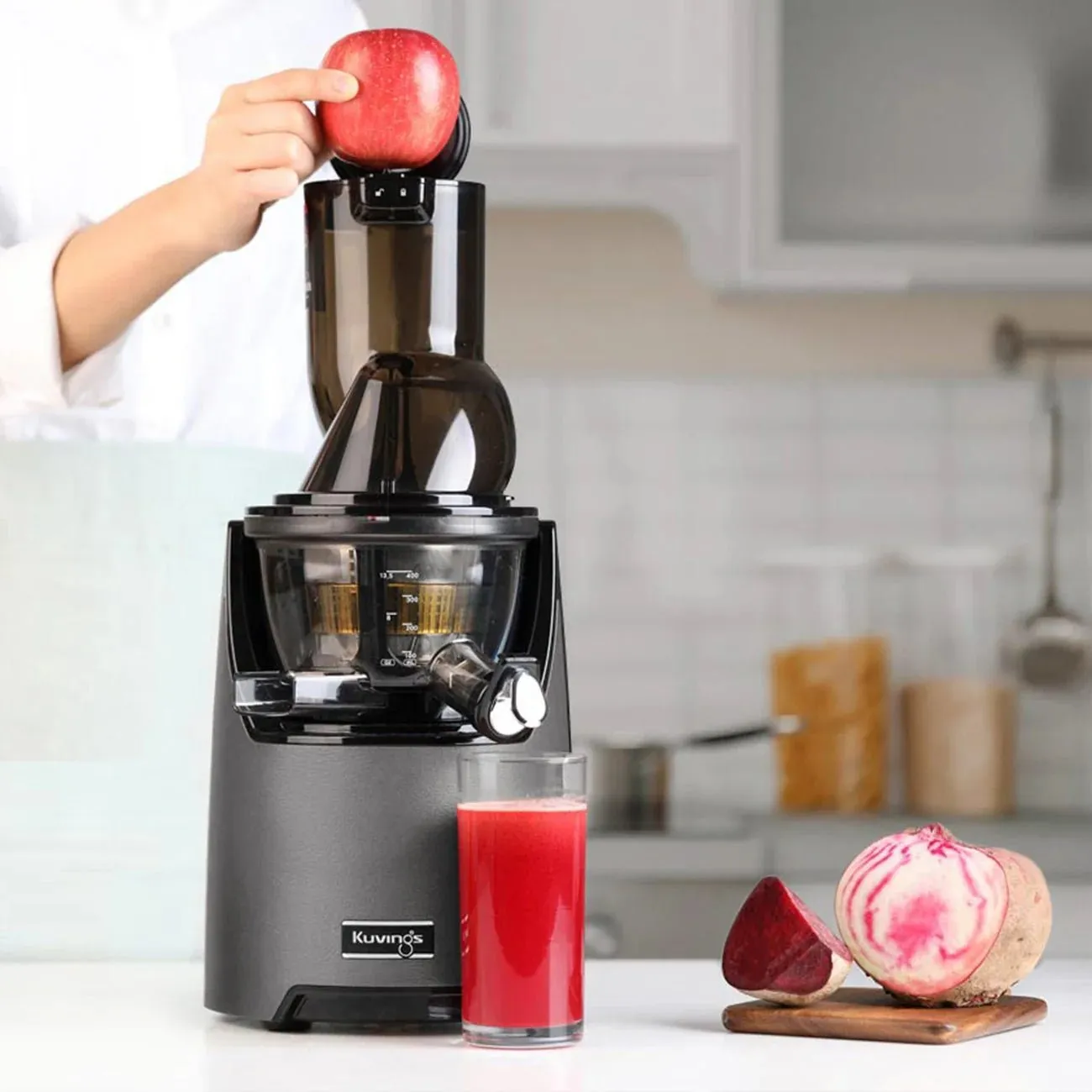 Kuvings ® EVO820 Whole Slow Juicer - Gun Metal