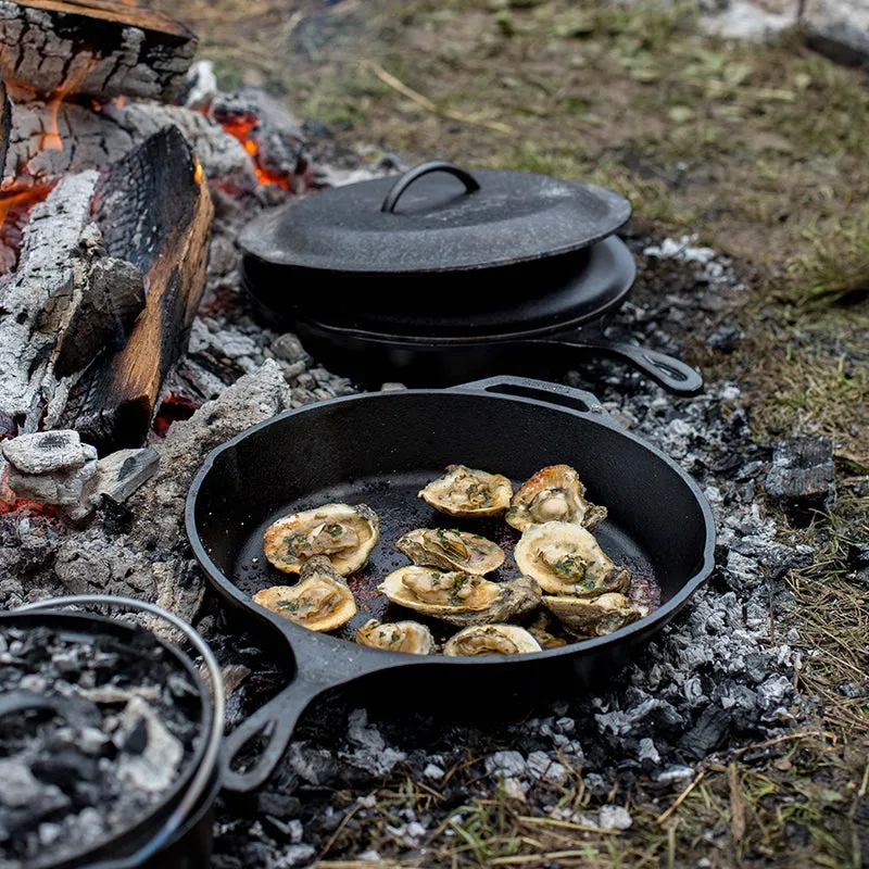 Lodge: 13.25" Cast Iron Skillet