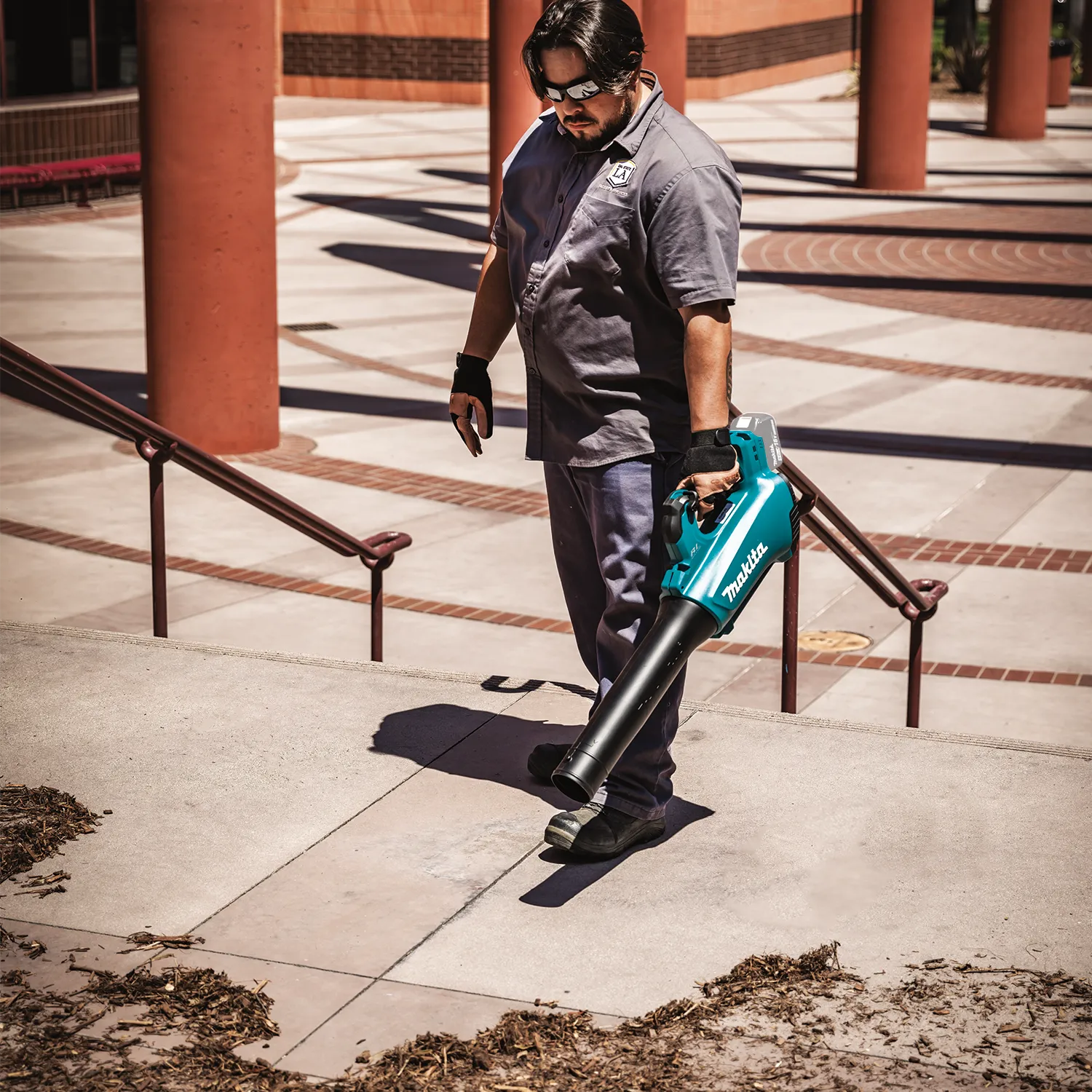 Makita XBU03Z 18V LXT Brushless Cordless Blower (Tool Only)