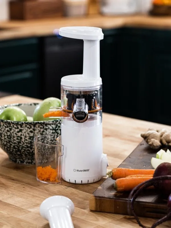 Nutrimill Smart Portable Cordless Slow/Masticating Juicer