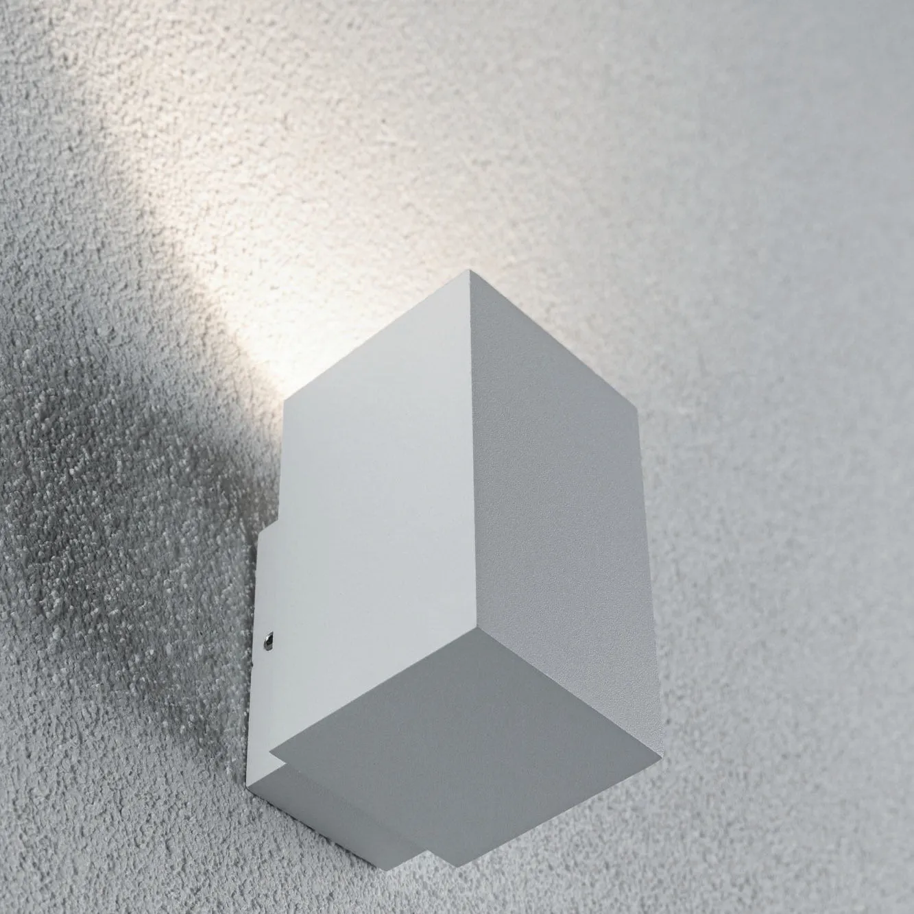 Outdoor Flame 5.2W LED Single Output Wall Light in White