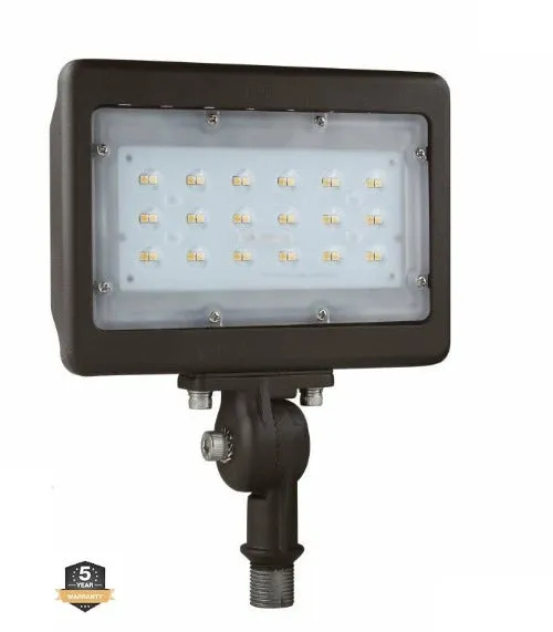 Outdoor LED Flood Light, 30W, 5000K, IP65, 3,990 Lumens with Knuckle Bracket