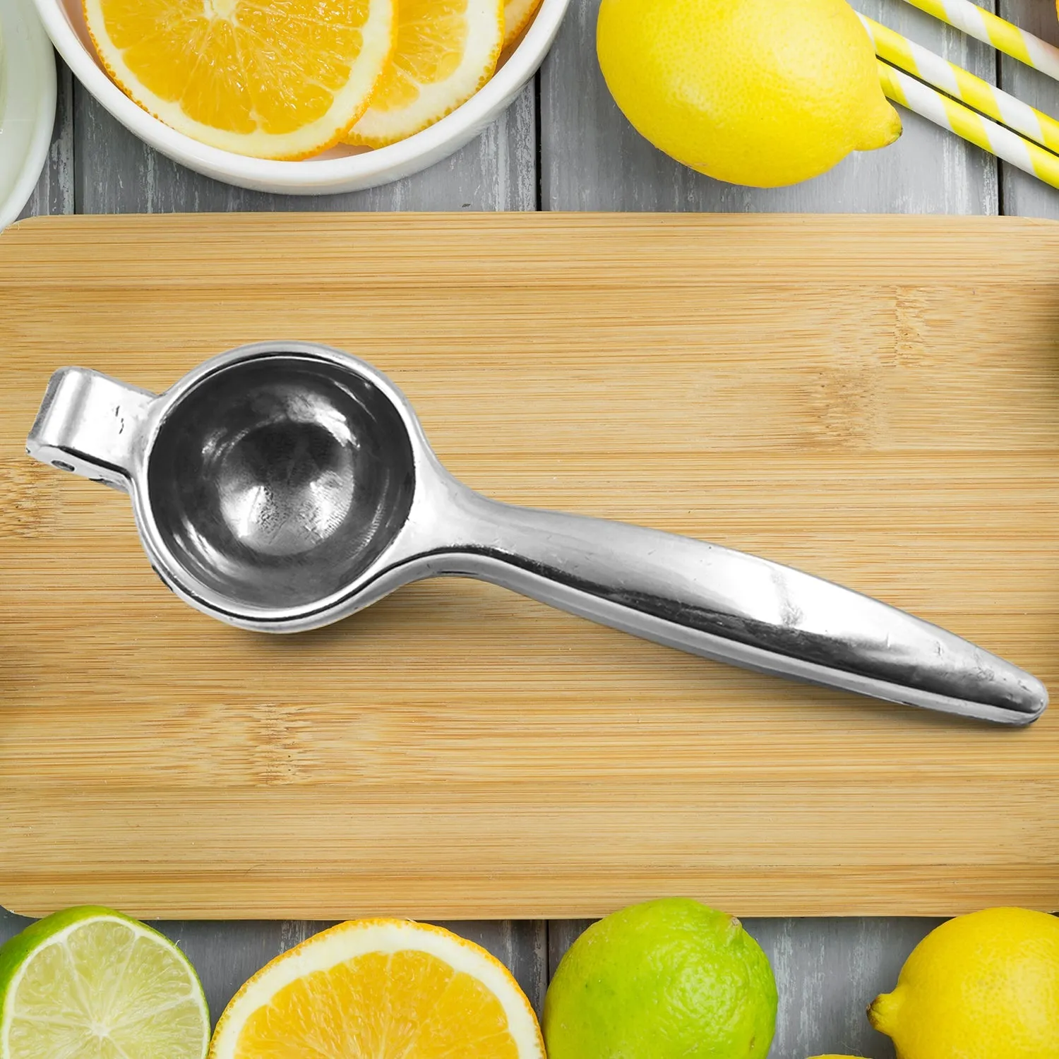 Premium Lemon Squeezer, Large Heavy Duty Handheld Juicer for Lemon, Stainless Steel Hand Press Citrus Juicer (1 Pc)