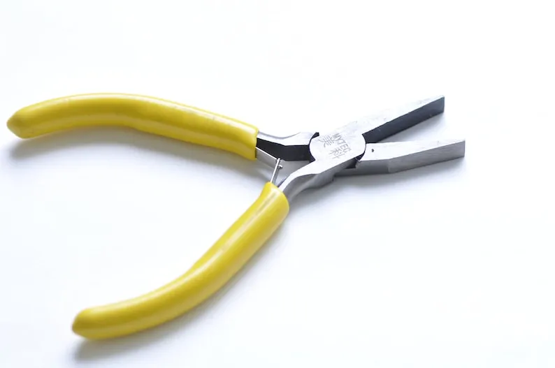 Round Flat Nose Wire-Cutter Jewelry Pliers Yellow Handle Tool for Wire Working