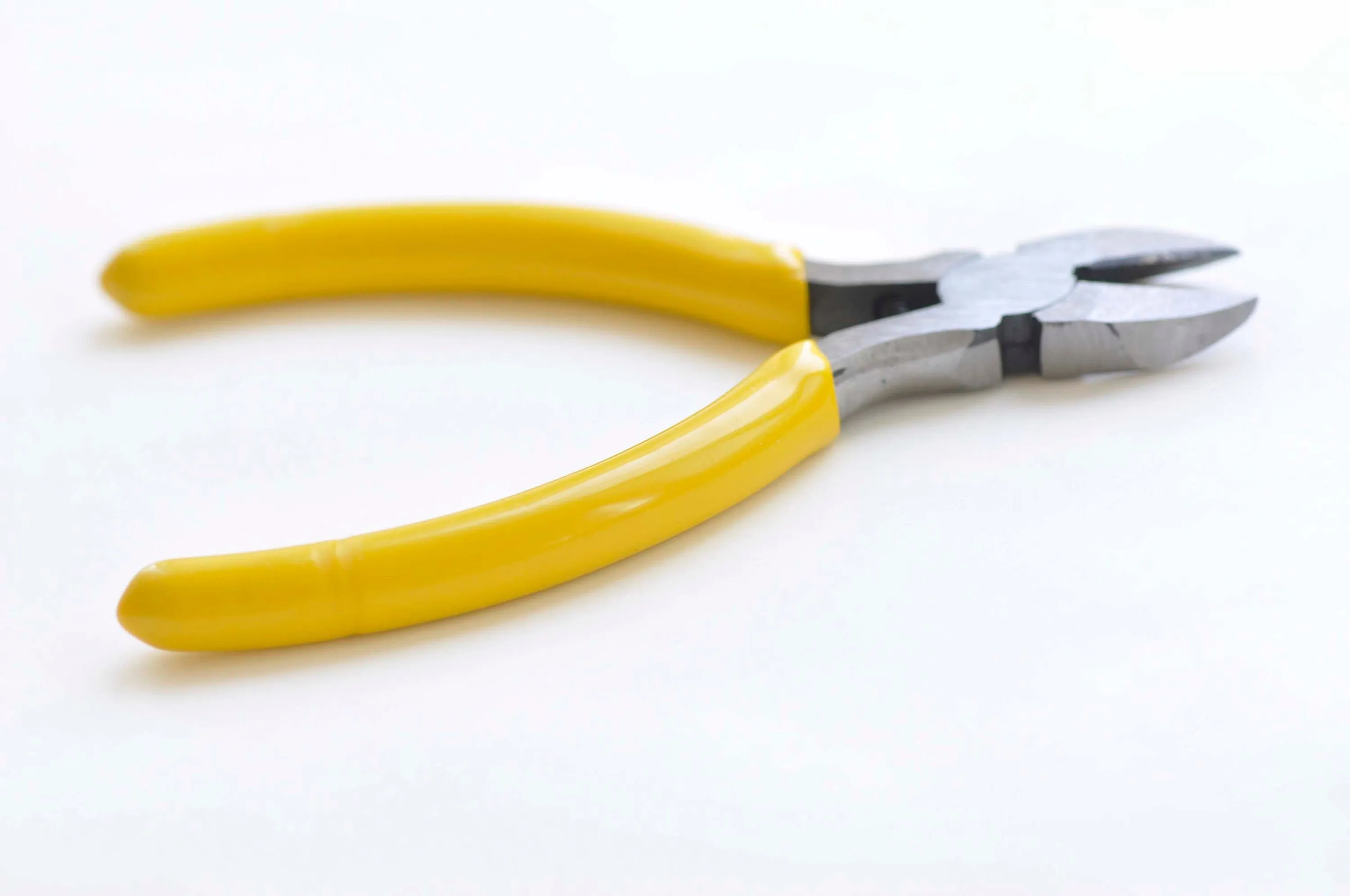 Round Flat Nose Wire-Cutter Jewelry Pliers Yellow Handle Tool for Wire Working