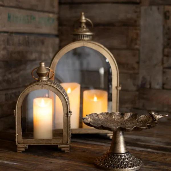 Set of 2 Gold Lanterns