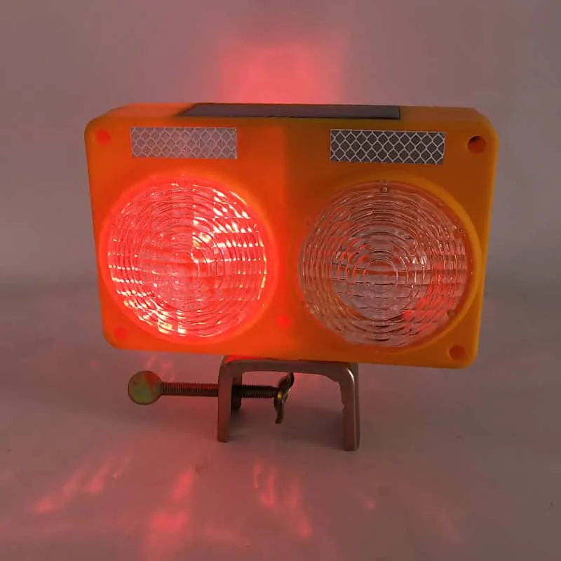 Solar Warning Flash Light for Barricades,Traffic Cones and Posts